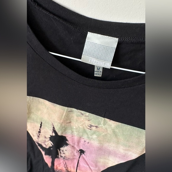 Cropped Summer Tee - Picture 3 of 3